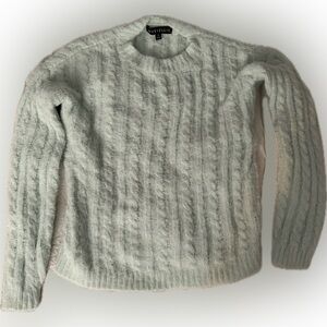 Girls Medium Cable Knit Sweater in Light Green